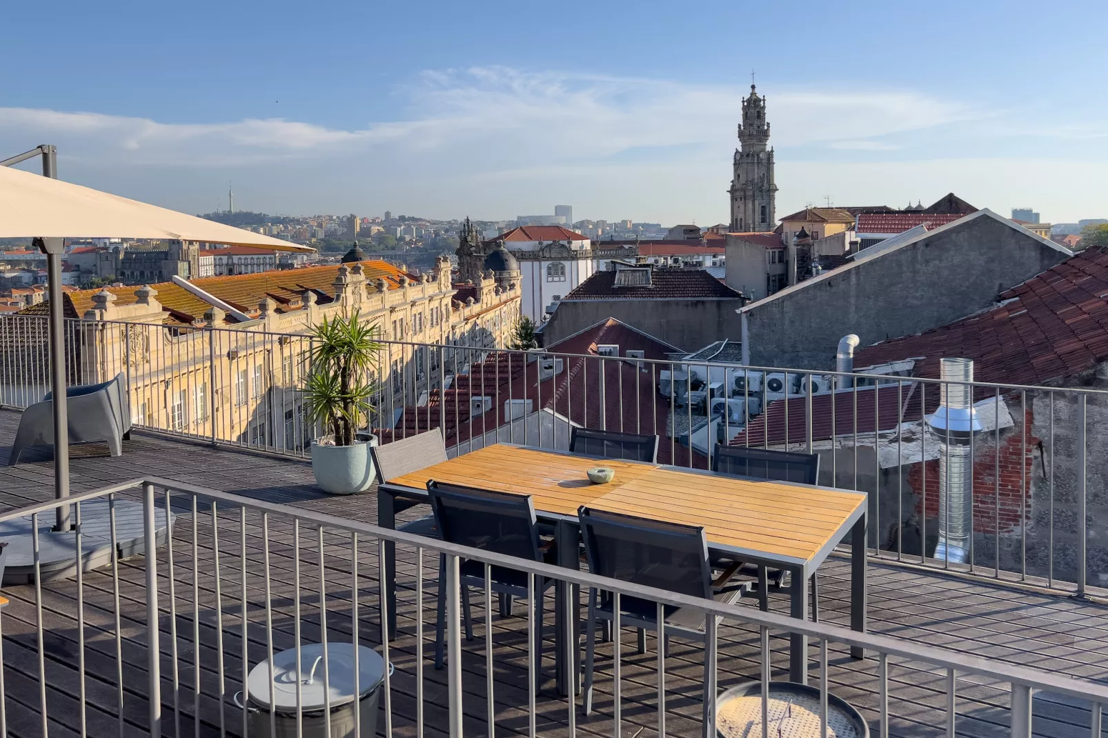 Cashmere Nightlife Studio 302