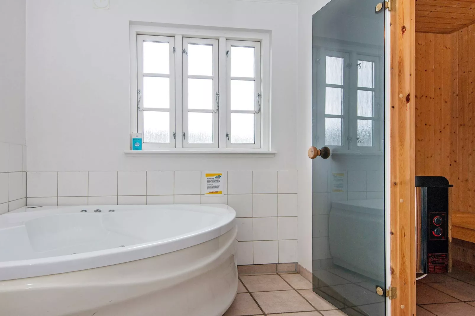 LØJT FERIECENTER-Spa