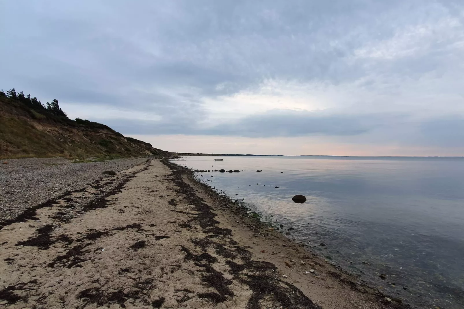 Modern toevluchtsoord bij Knud Strand -- By Traum Ferienwohnungen-Waterzicht