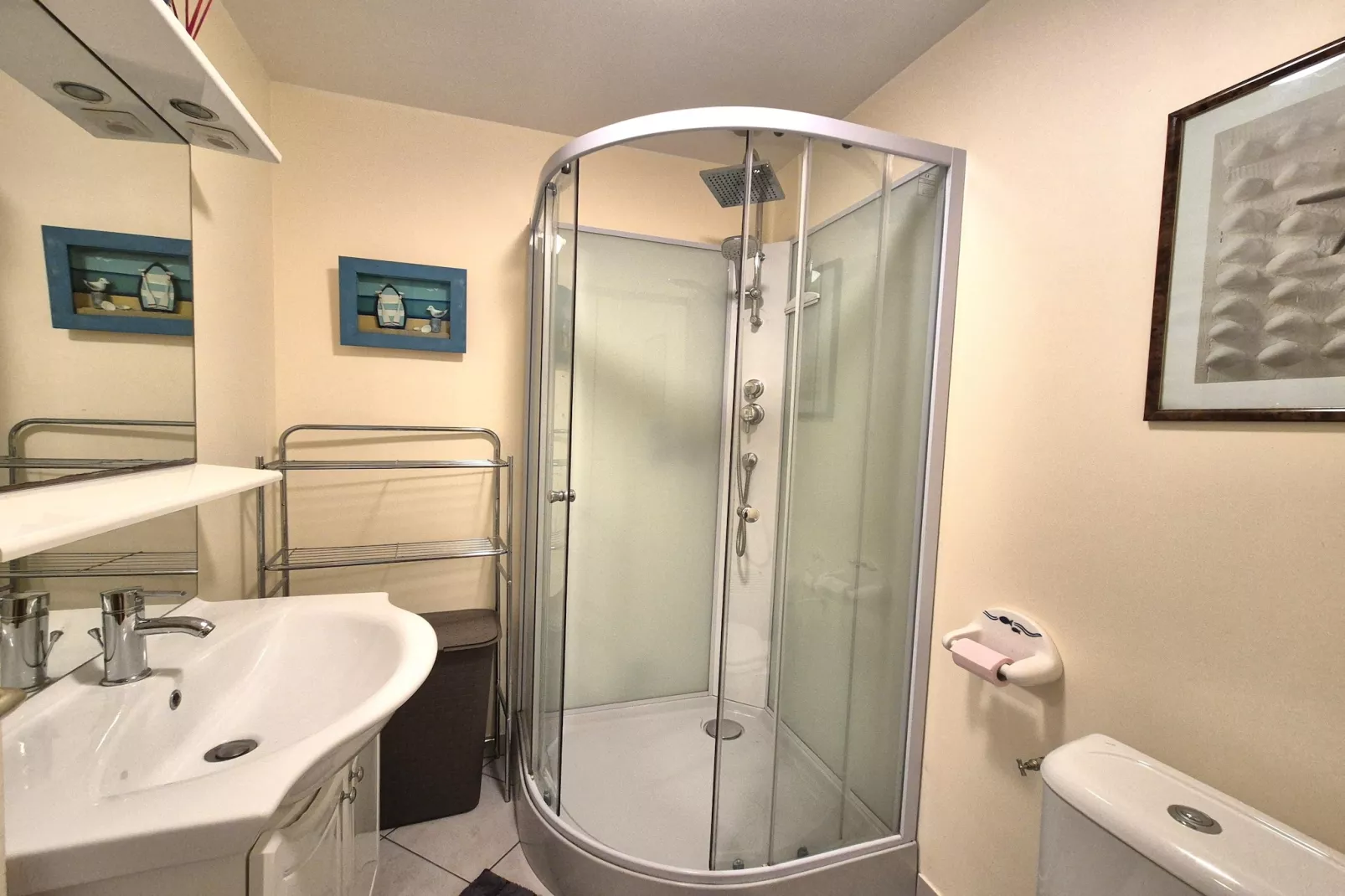 Terraced house Cherrueix-Badkamer