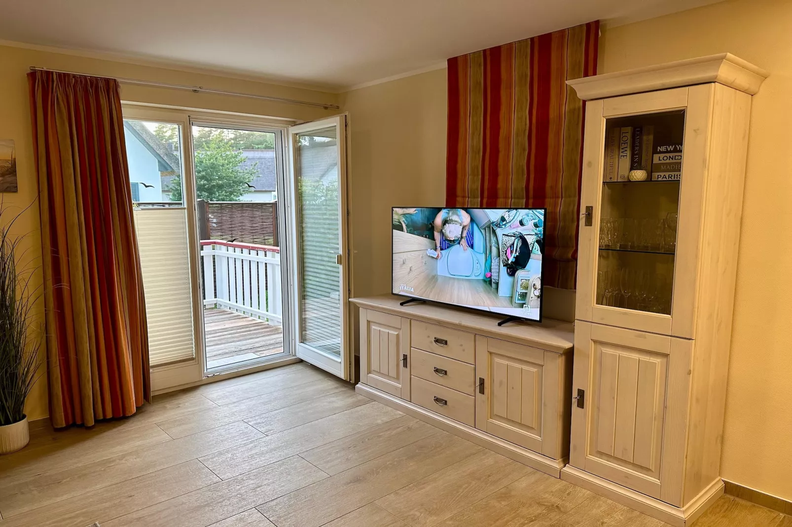 Doppelhaushälfte Dünenrose Glowe-DHH Dünenrose-Woonkamer