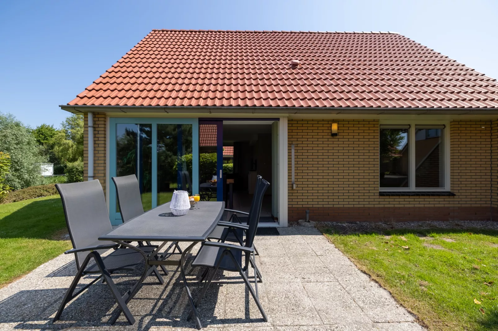 Villavakantiepark IJsselhof 1-Terrasbalkon