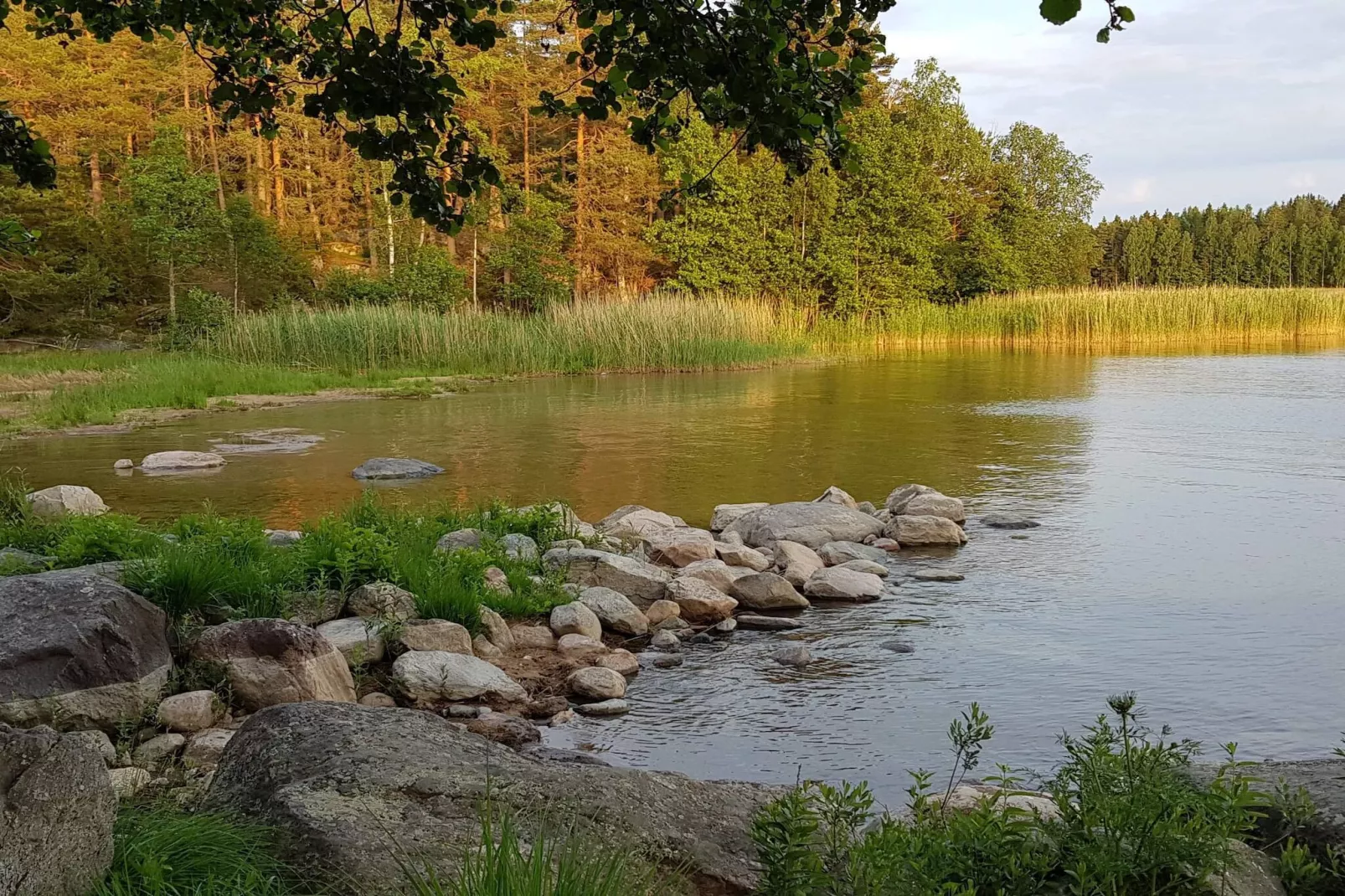 6 persoons vakantie huis in SÄFFLE-By Traum-Waterzicht