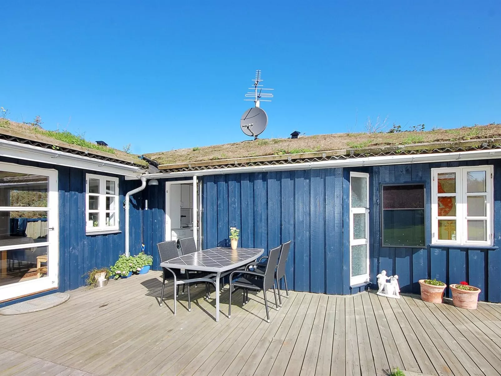 "Tomke" - 1.7km from the sea-Buiten