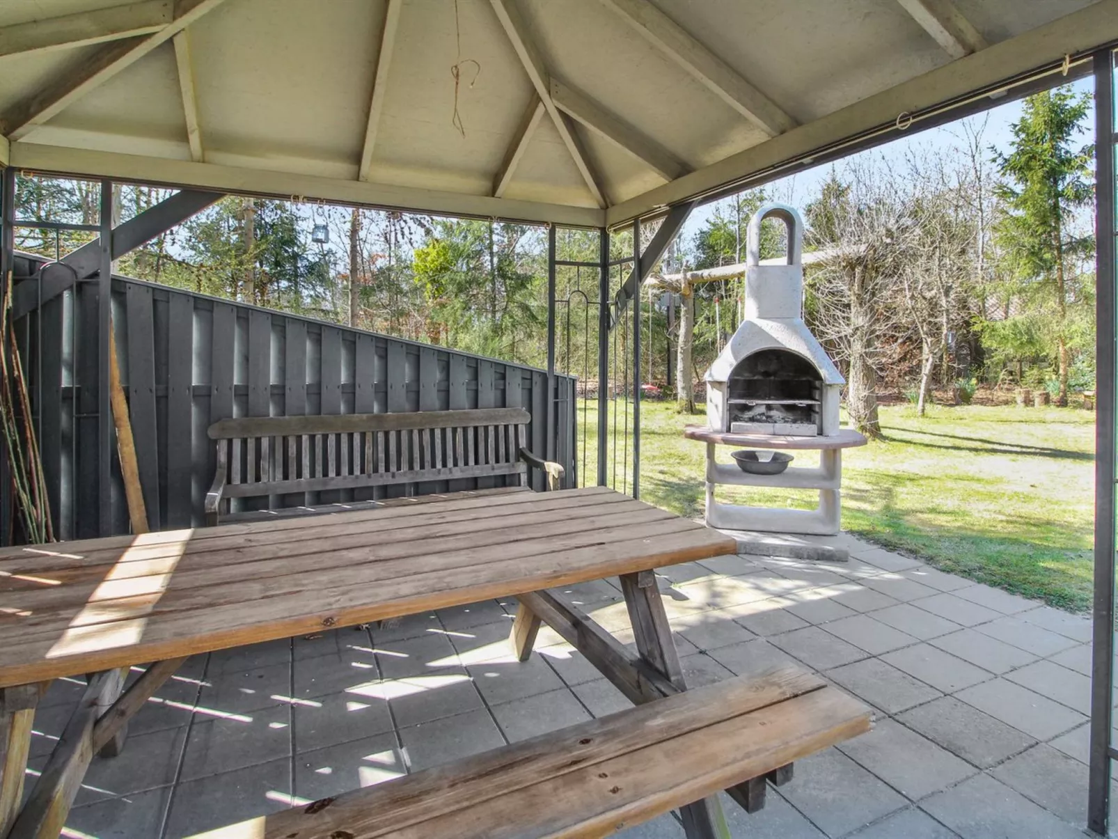 "Razmo" - 300m from the sea-Buiten