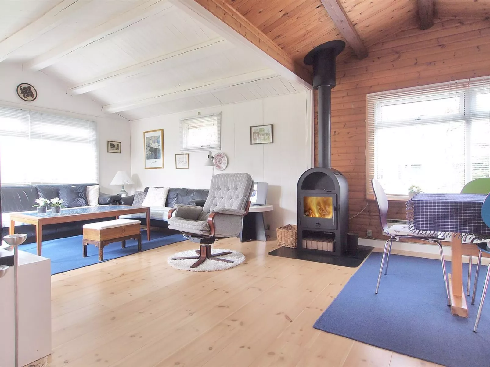 "Aarno" - 700m from the sea-Binnen