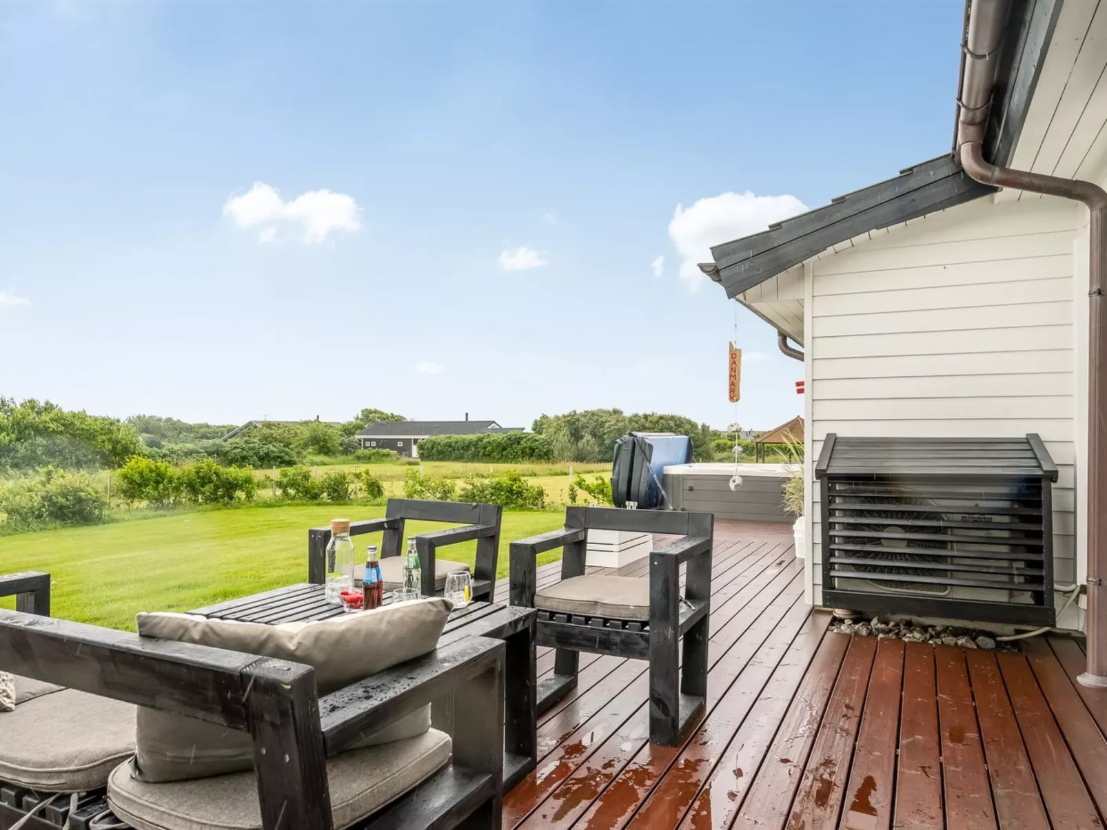 "Selke" - 300m to the fjord-Buiten