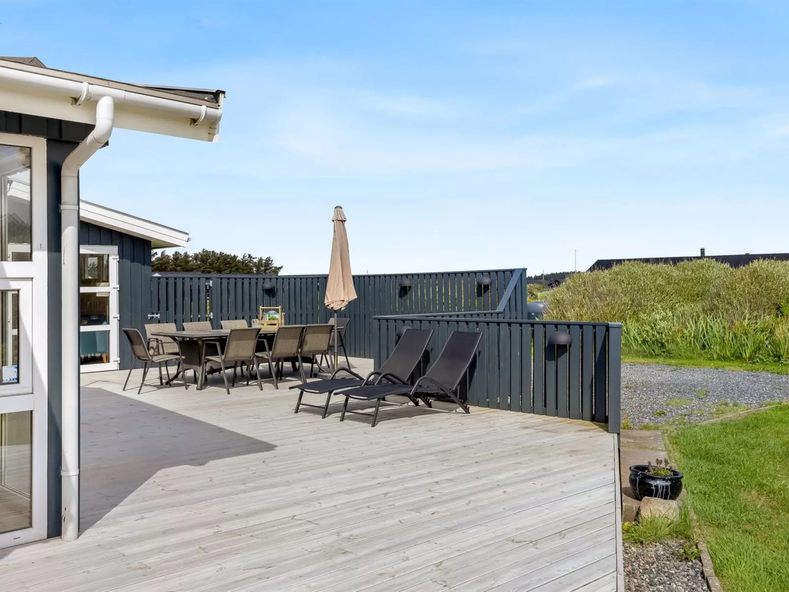 "Cvetan" - 200m from the sea-Buiten