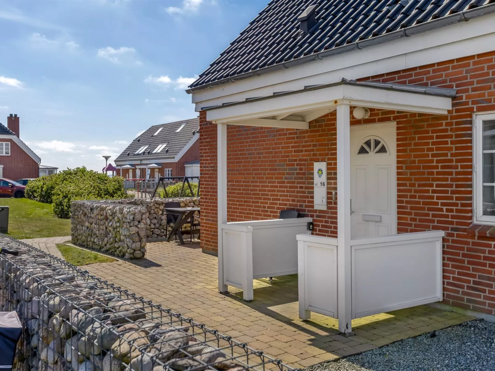 "Joonas" - 100m from the sea-Buiten