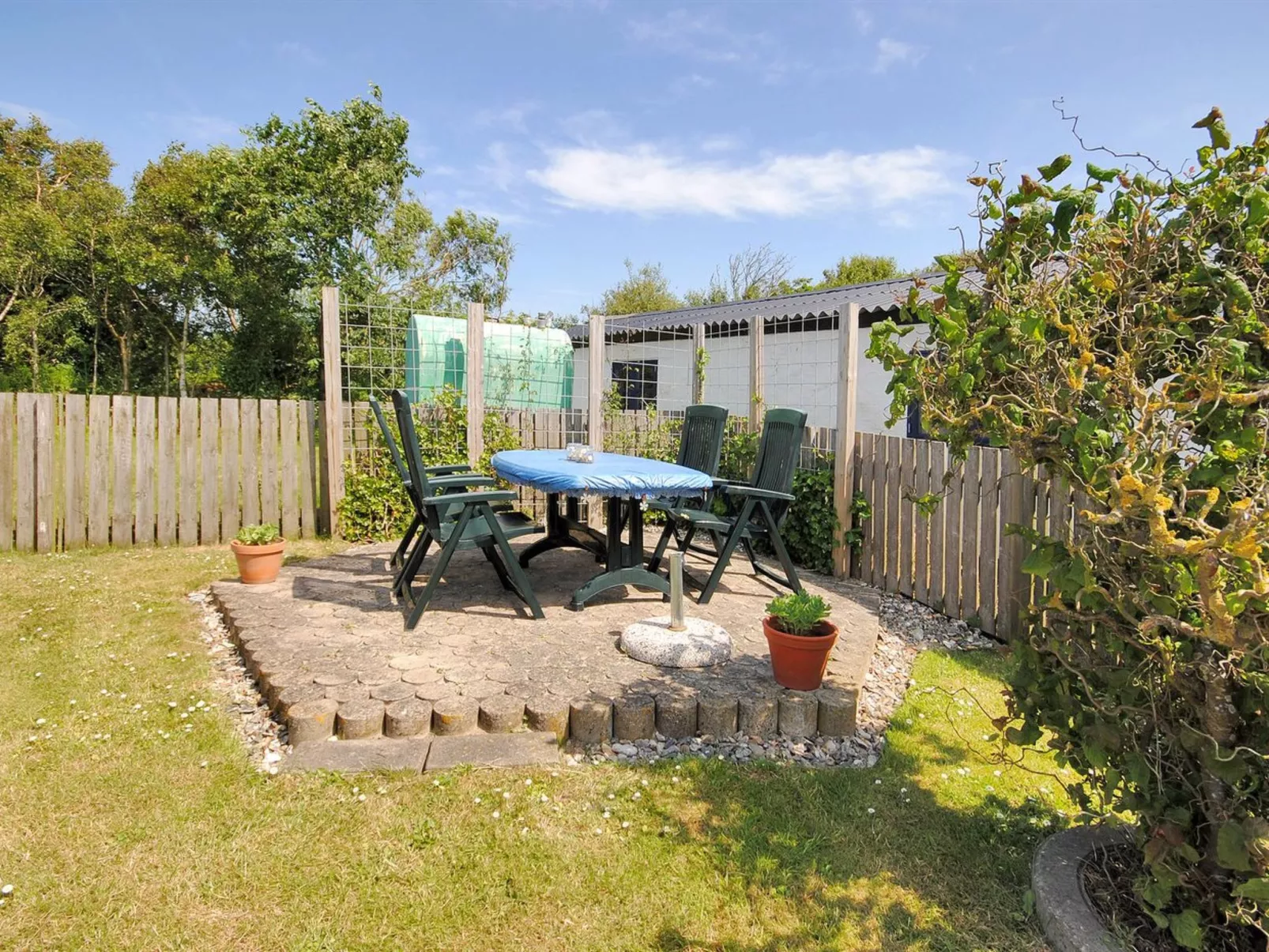 "Gertina" - 40m to the fjord-Buiten