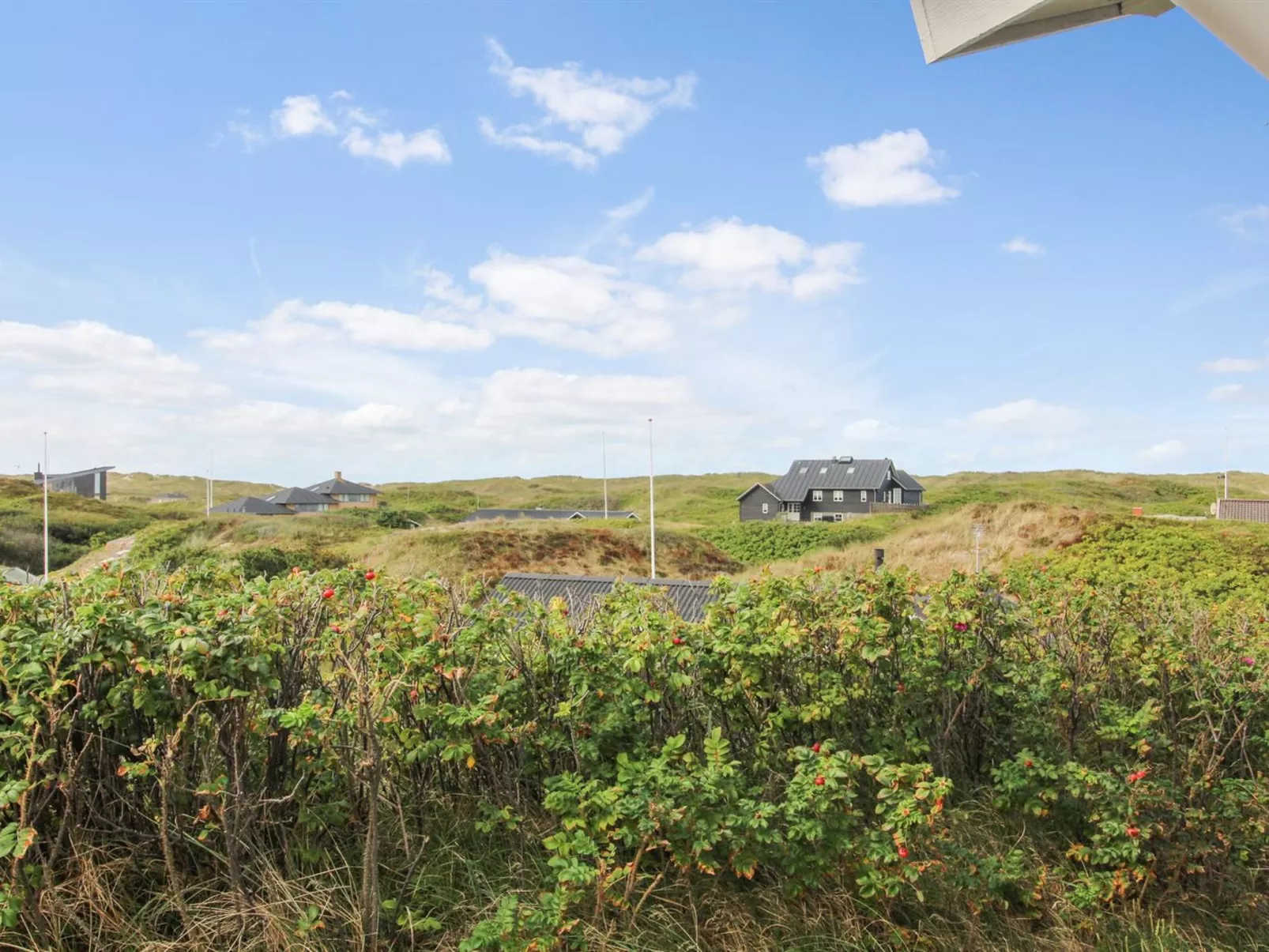 "Ami" - 200m from the sea-Buiten