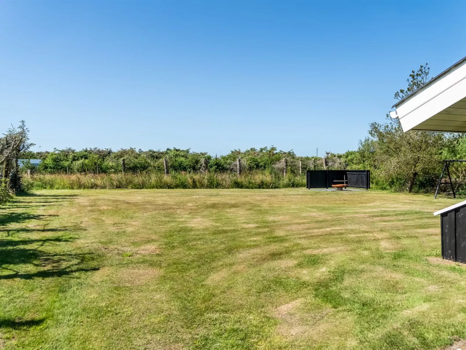 "Guja" - 1km from the sea-Buiten