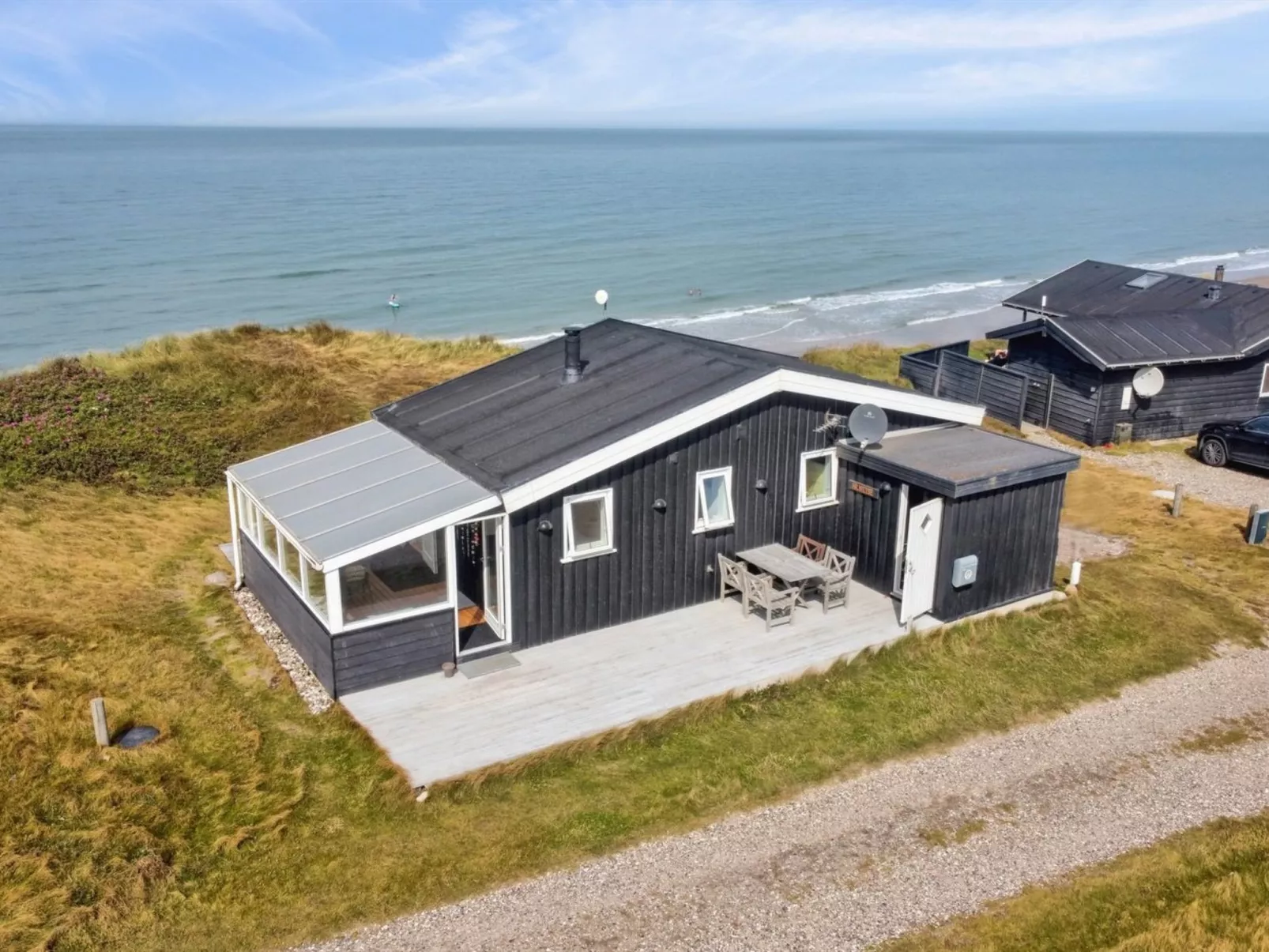 "Freydis" - 92m from the sea-Buiten