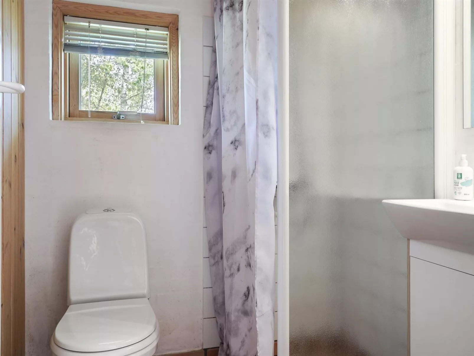 "Ailen" - 500m from the sea-Binnen