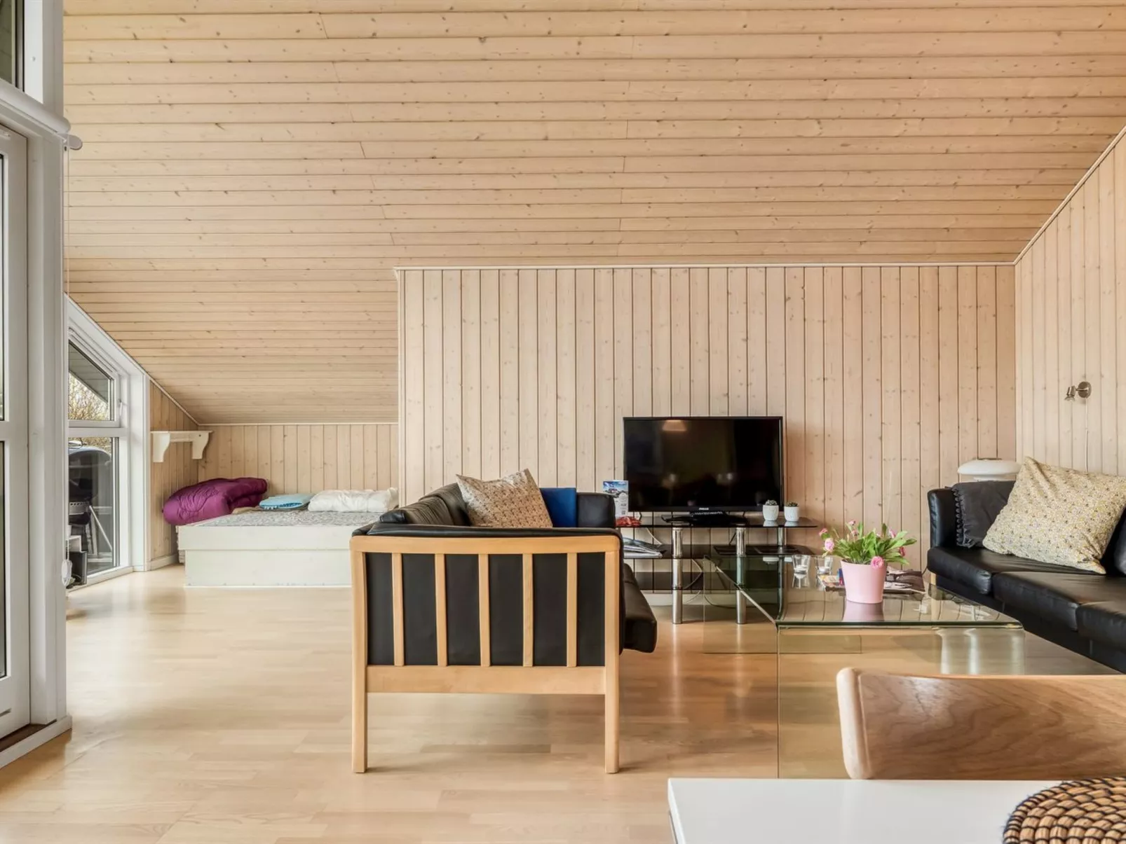 "Dory" - 1.0km from the sea-Binnen