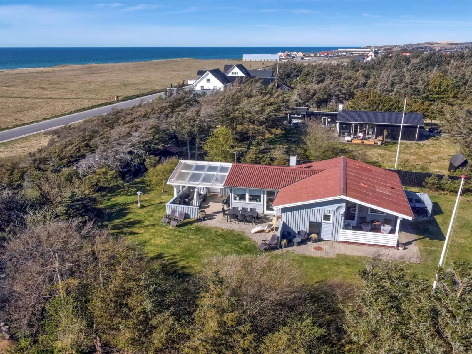 "Henryette" - 200m from the sea-Buiten