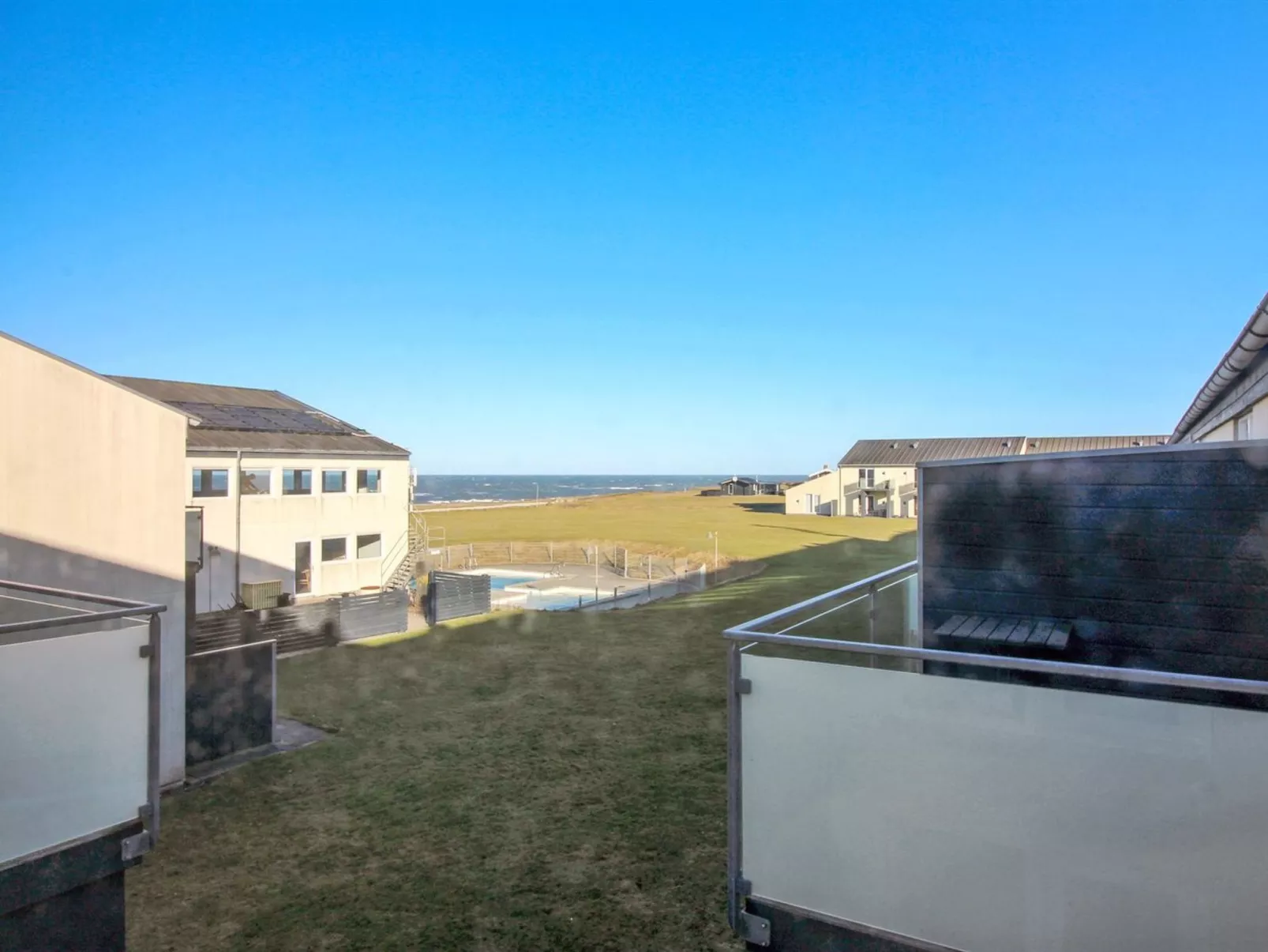 "Lenya" - 150m from the sea-Binnen