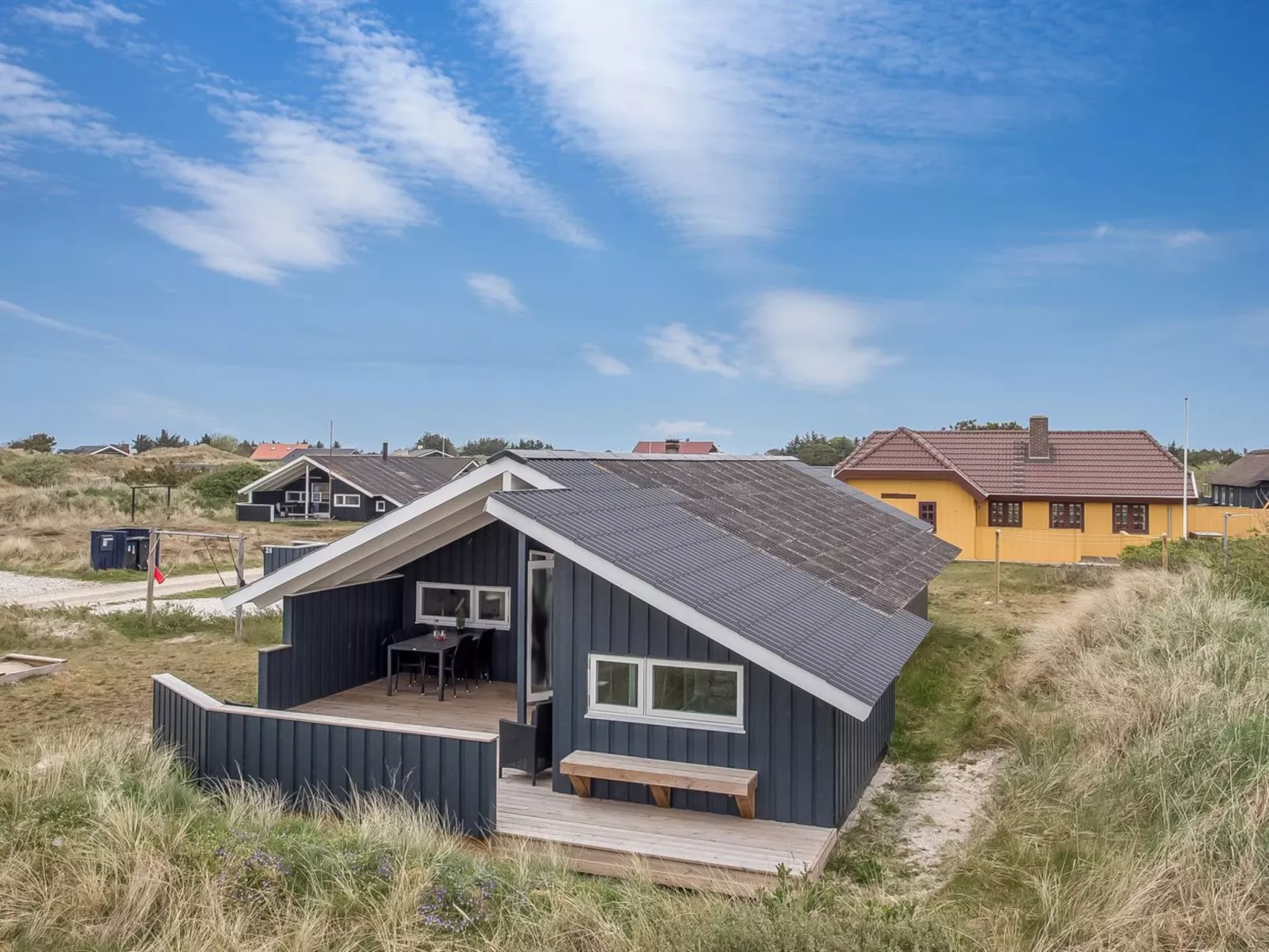 "Estella" - 500m to the fjord-Buiten