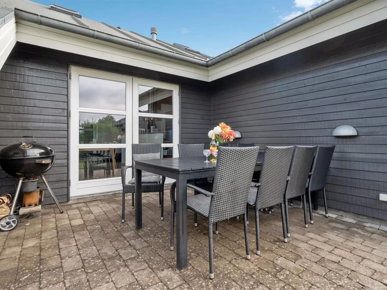 "Thorwith" - 150m from the sea-Buiten