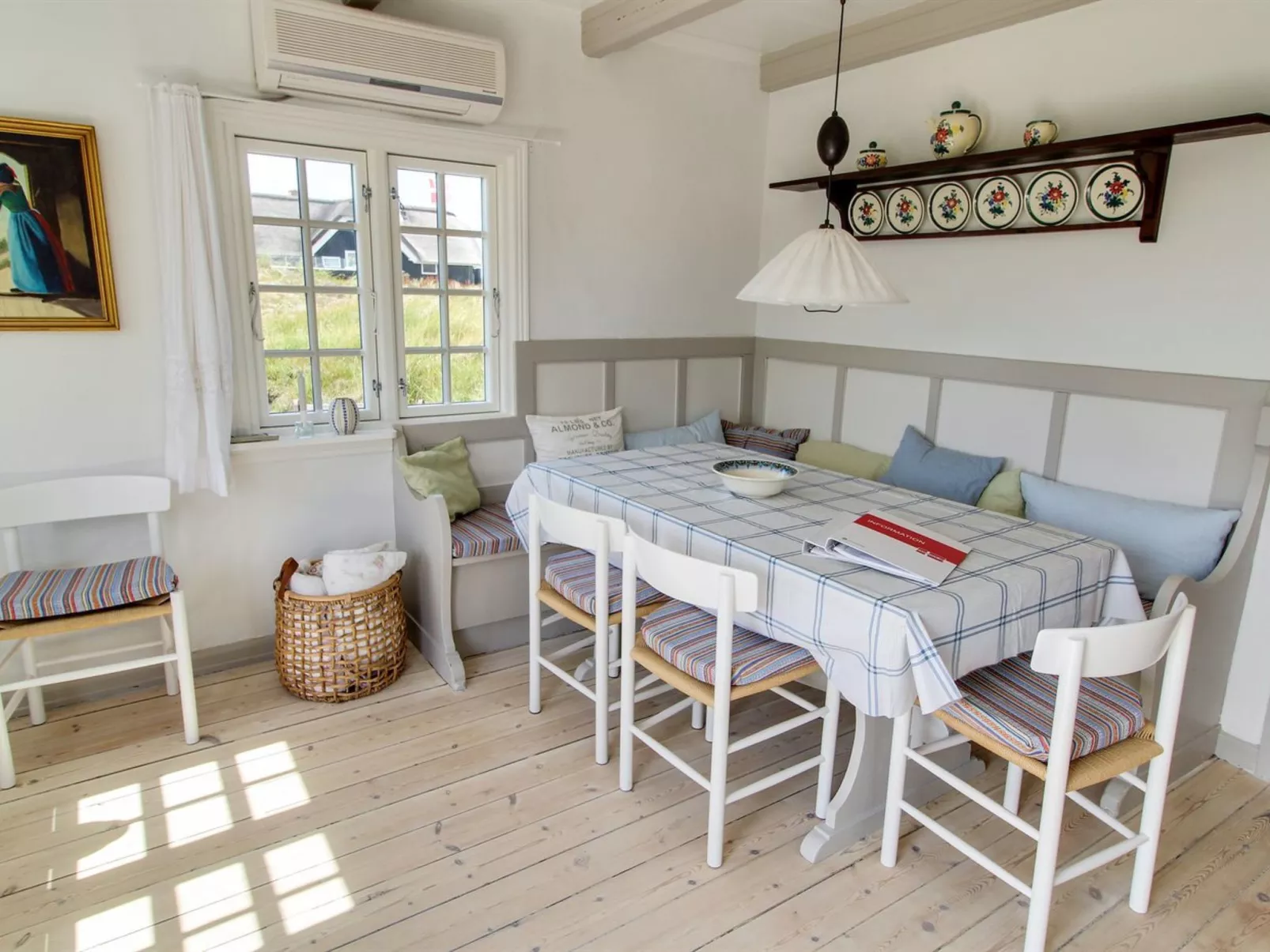 "Liselott" - 300m from the sea-Binnen