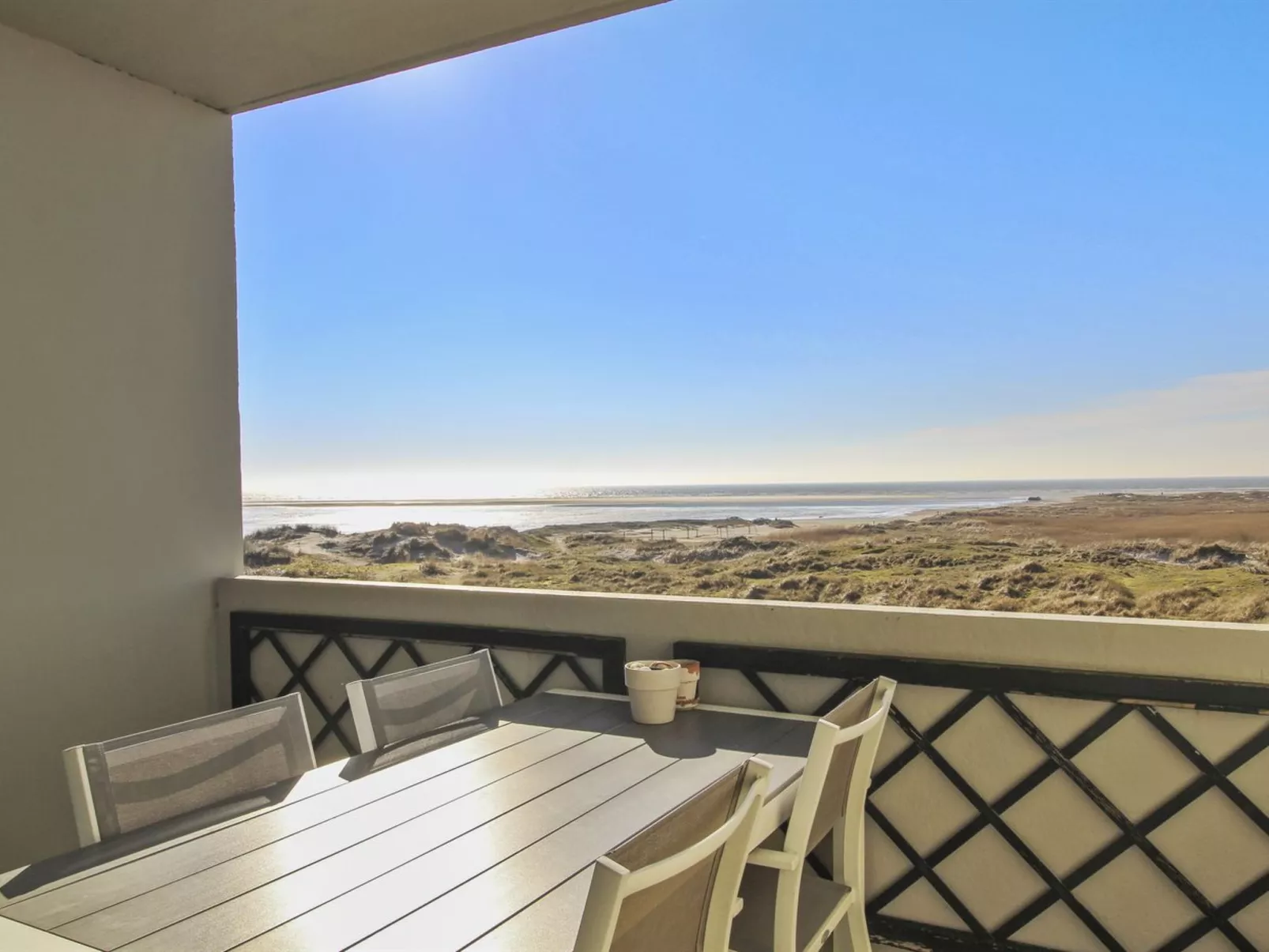 "Rubi" - 50m from the sea-Buiten