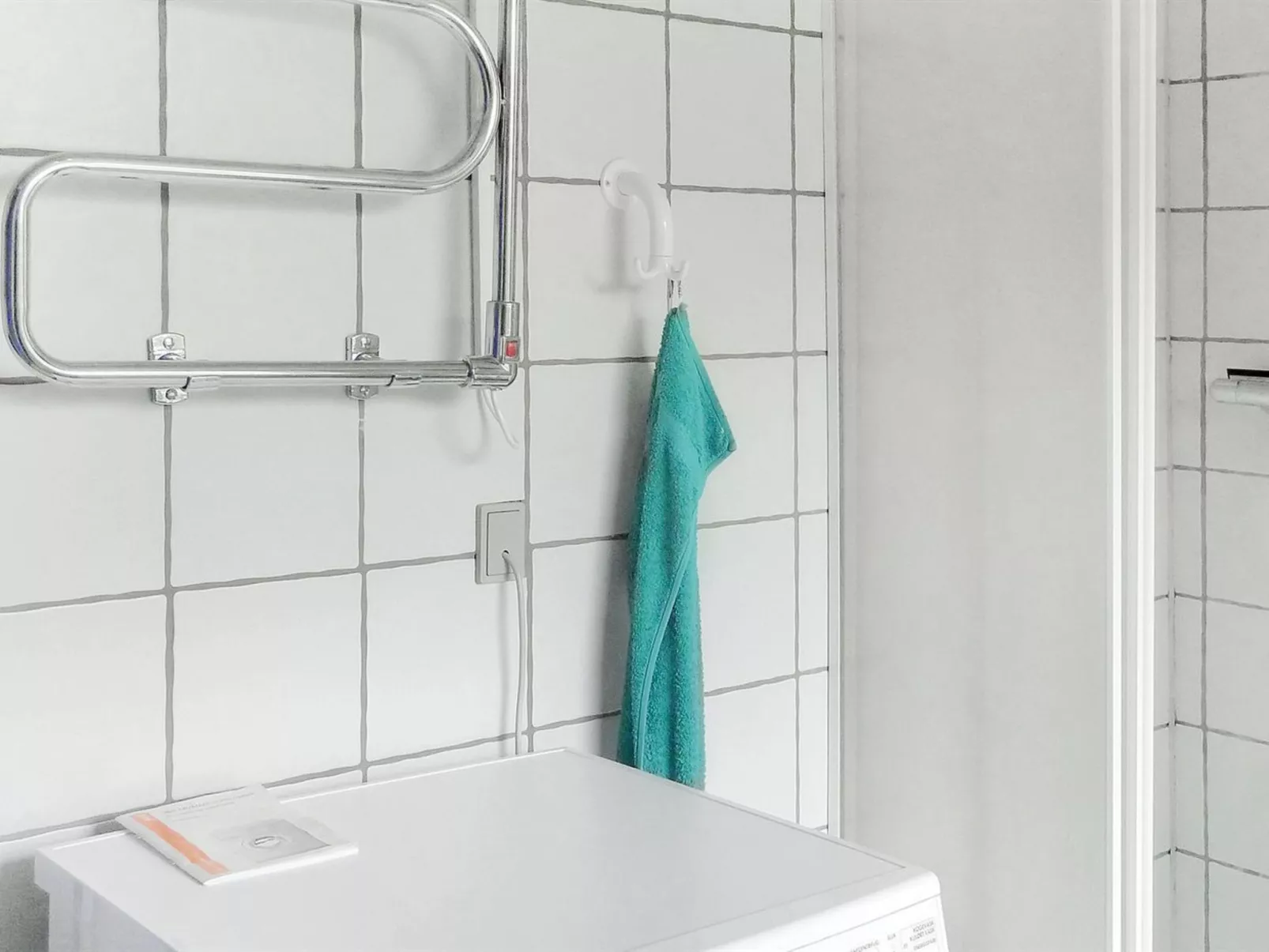 "Jouko" - 400m from the sea-Binnen