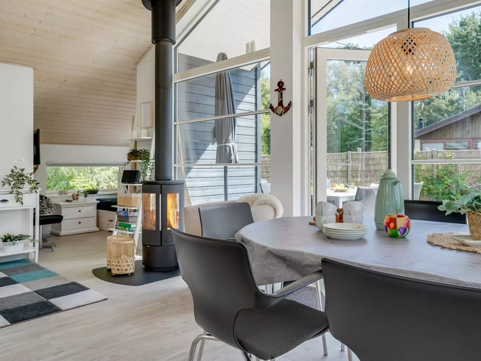 "Jelke" - 50m from the sea-Binnen