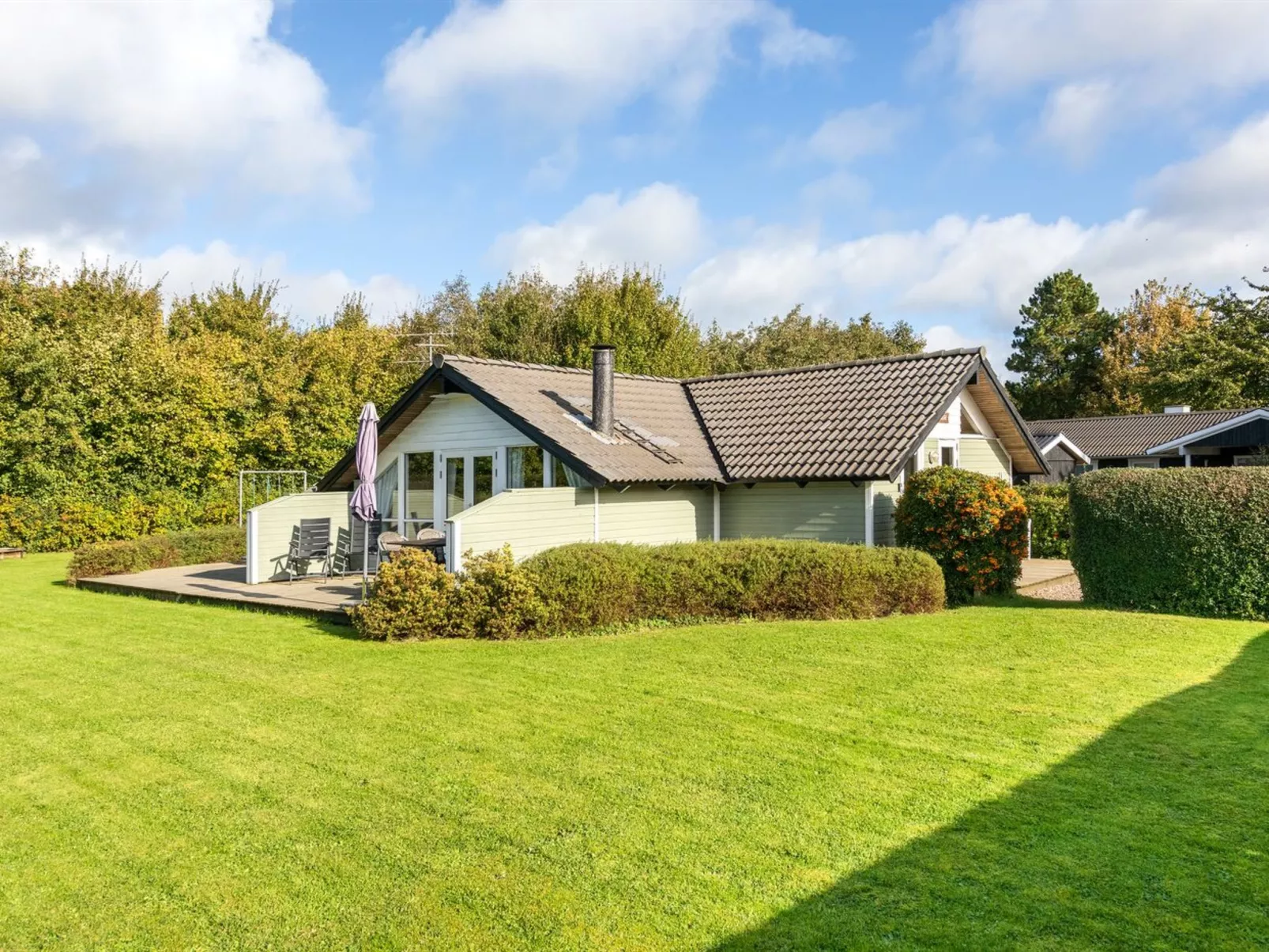 "Joona" - 600m from the sea-Buiten