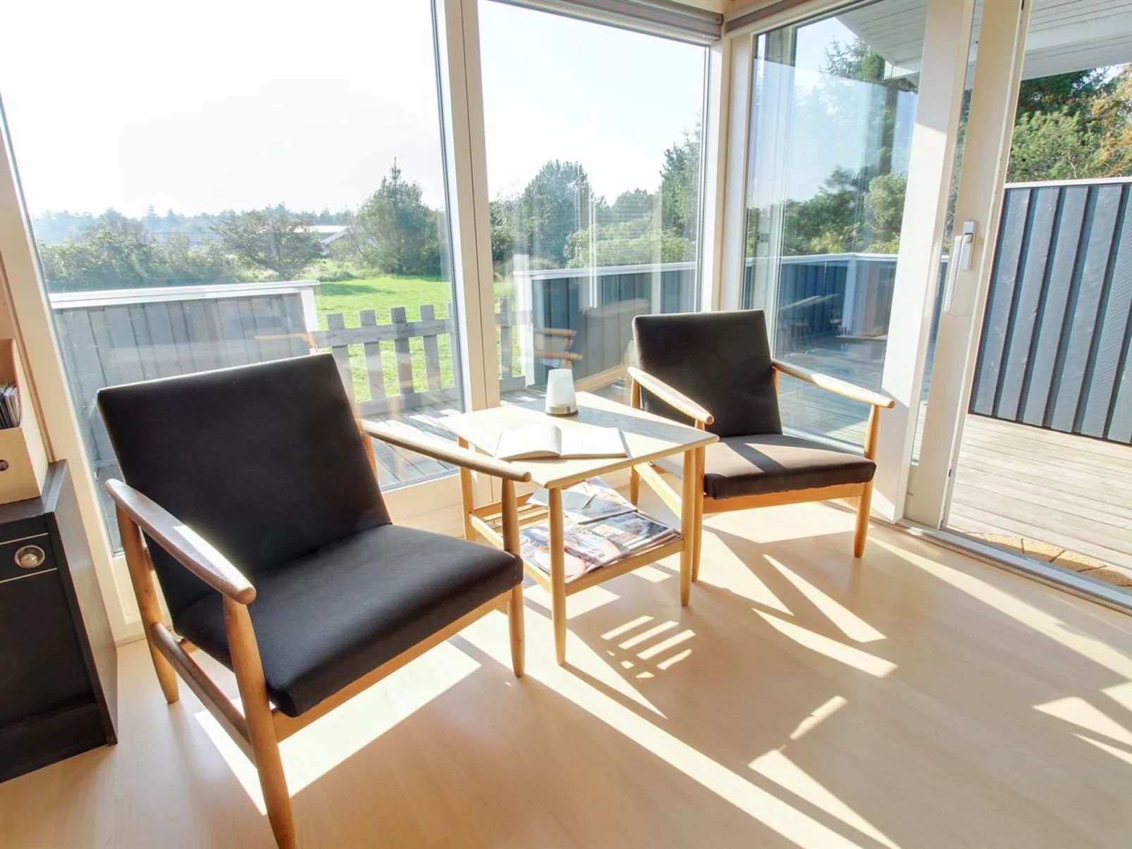 "Maika" - 800m to the fjord-Binnen