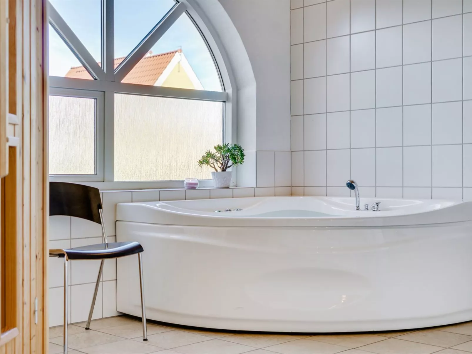 "Solvej" - 120m from the sea-Binnen