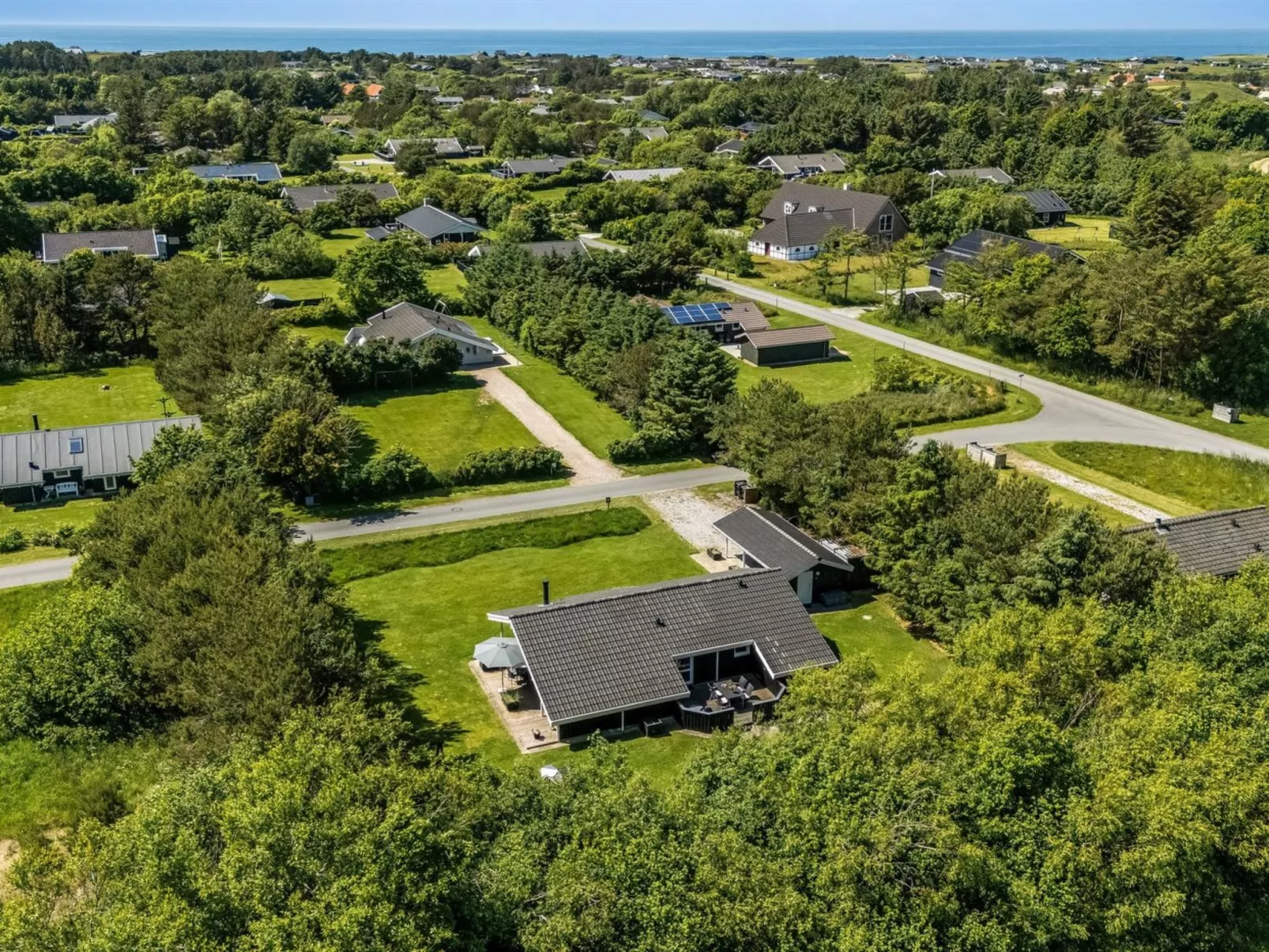 "Vilmar" - 1.2km from the sea-Buiten