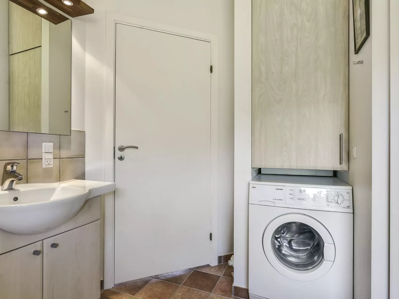 "Elfi" - 30m from the sea-Binnen