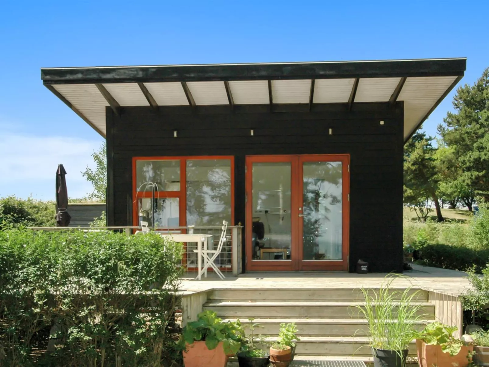 "Pirjo" - 50m from the sea-Buiten