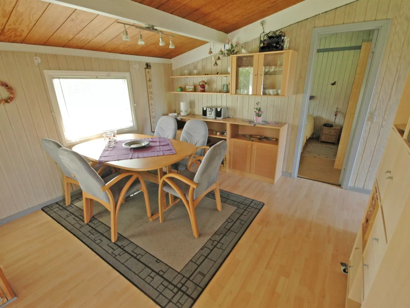 "Yari" - 250m from the sea-Binnen