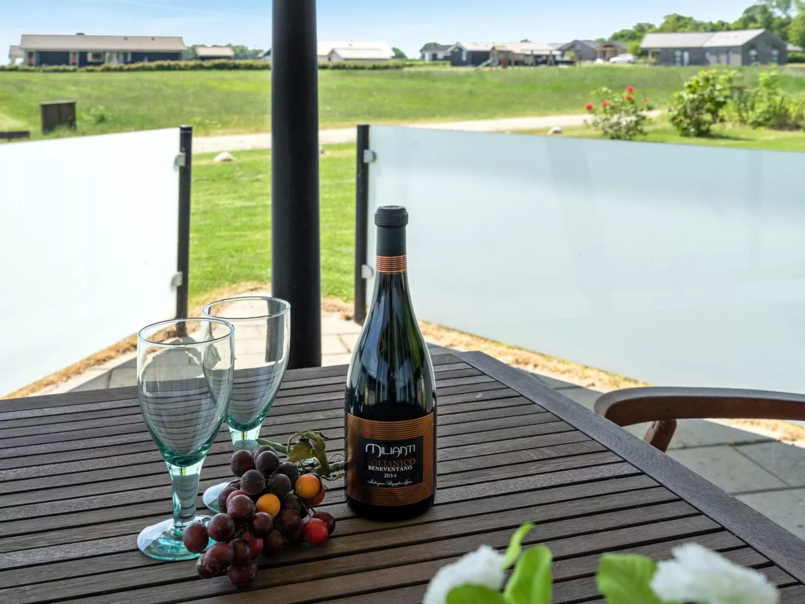 "Helena" - 250m from the sea-Buiten