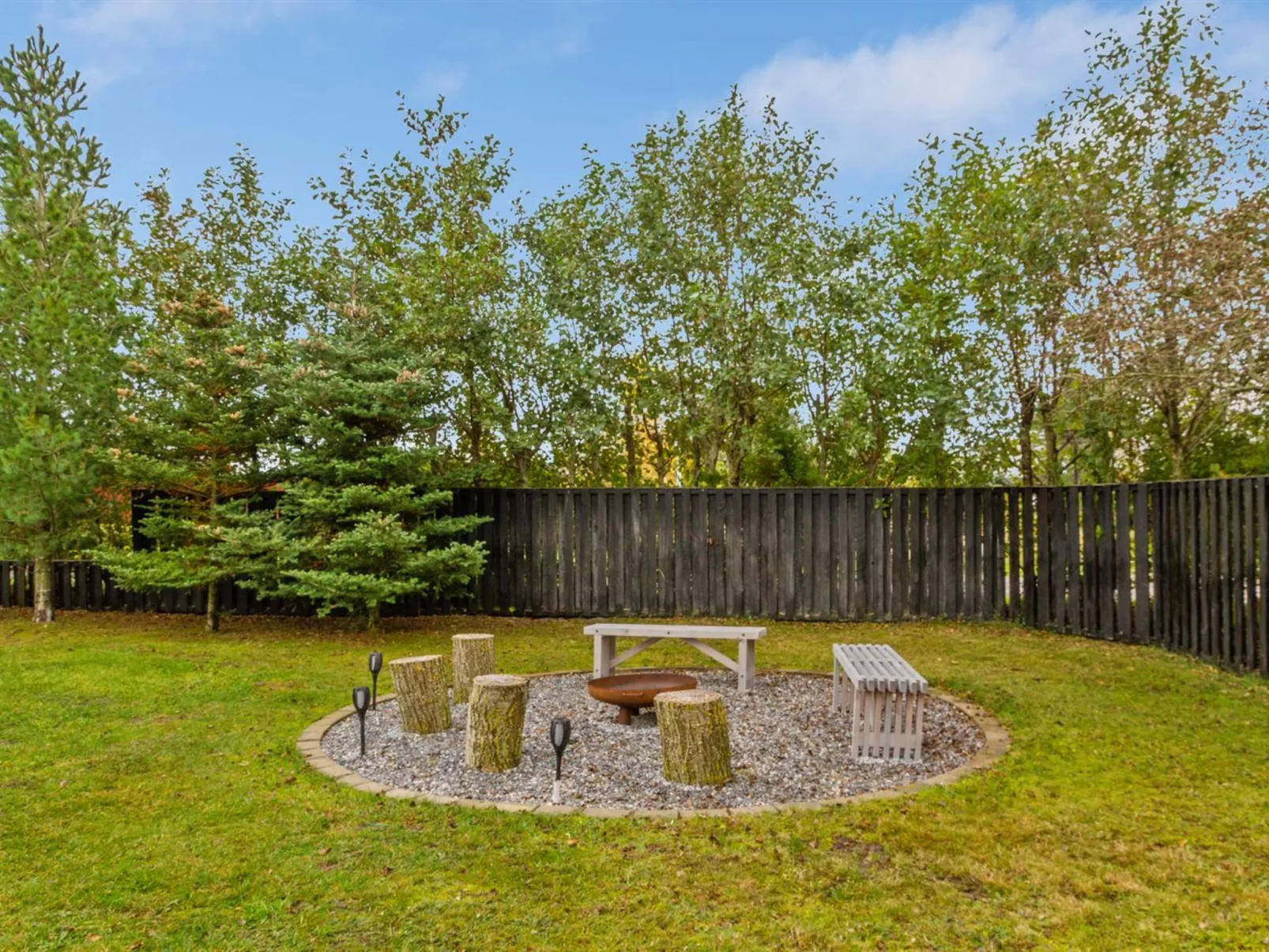 "Hielm" - 1km from the sea-Buiten