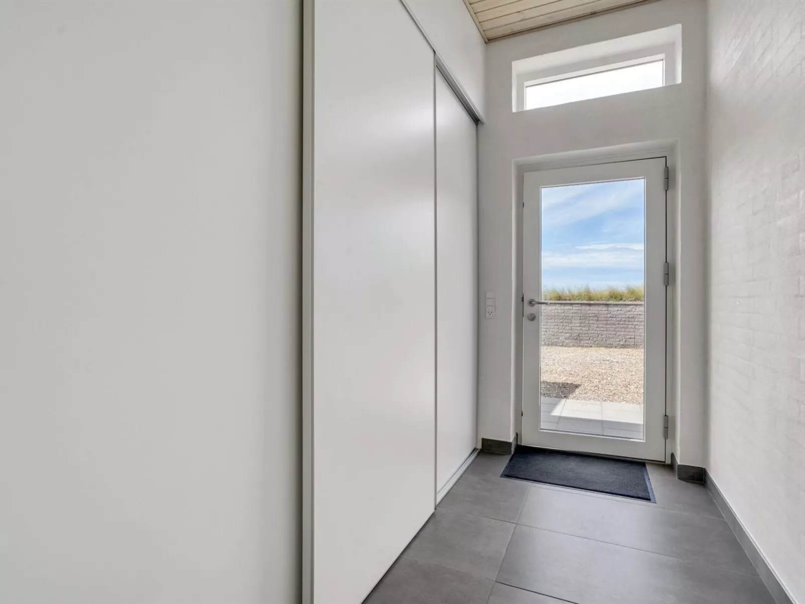 "Carstina" - 400m from the sea-Binnen