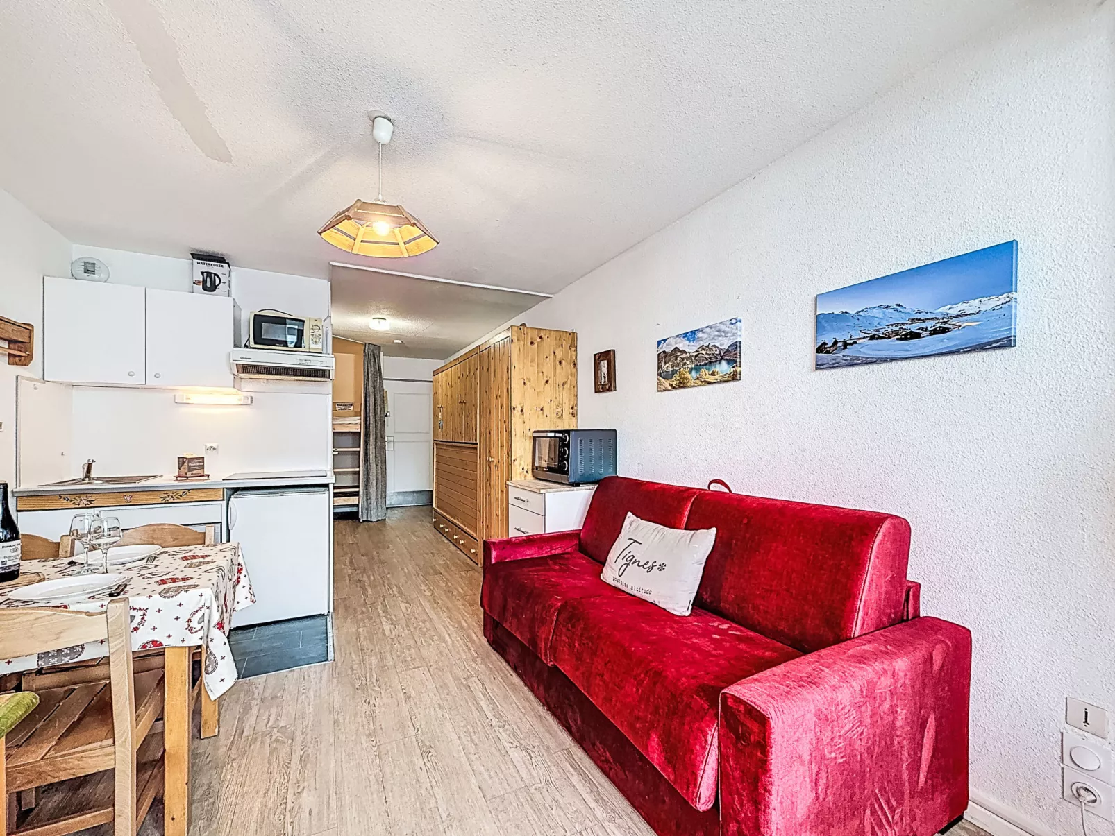 Plein Soleil (Val Claret)-Binnen