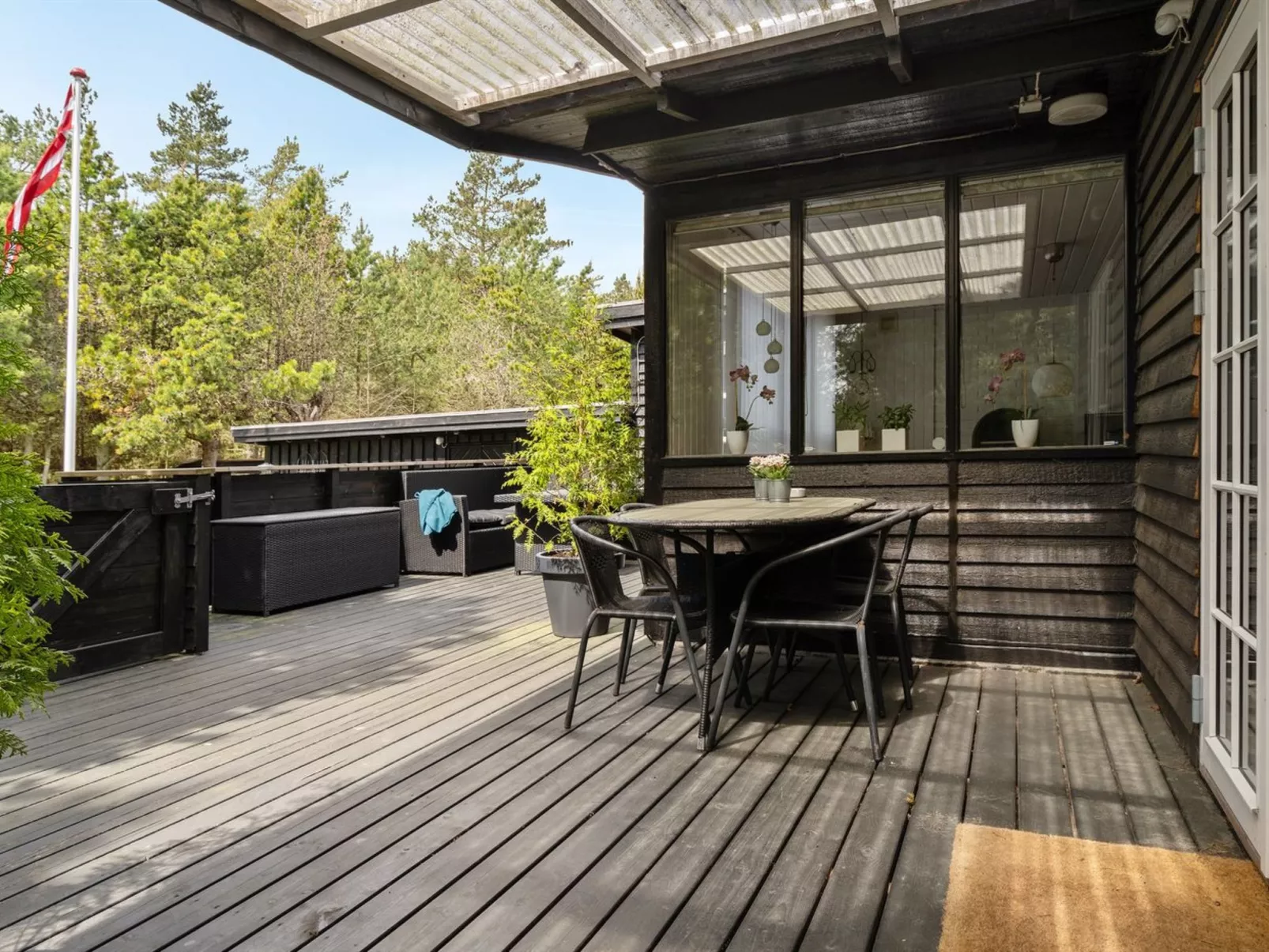 "Siljan" -  from the sea-Buiten