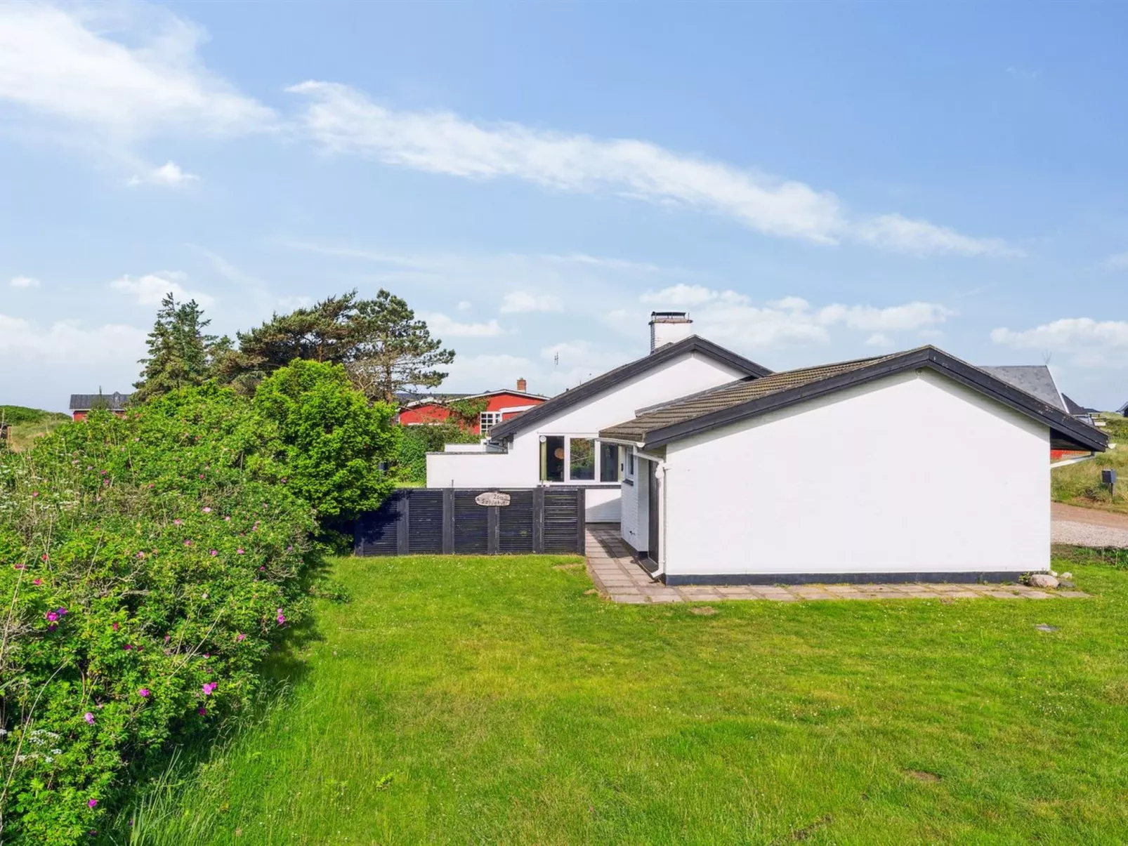 "Kita" - 500m from the sea-Buiten