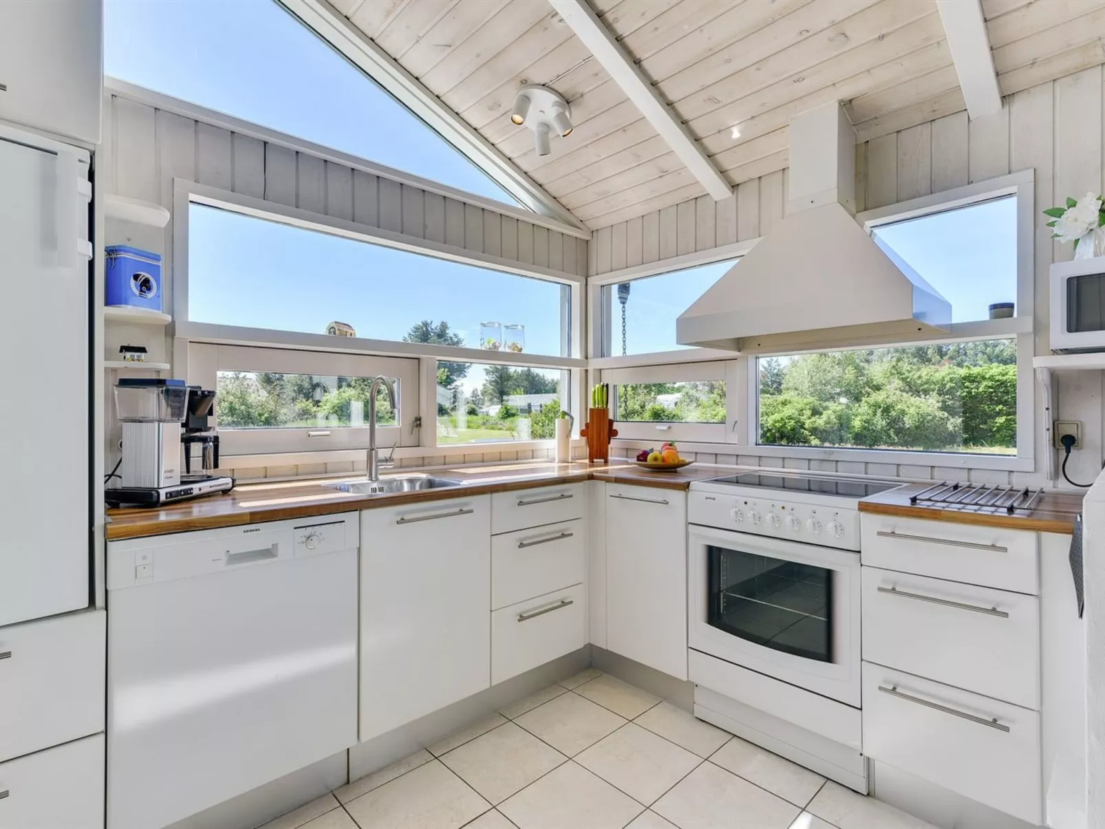 "Immi" - 1.5km from the sea-Binnen