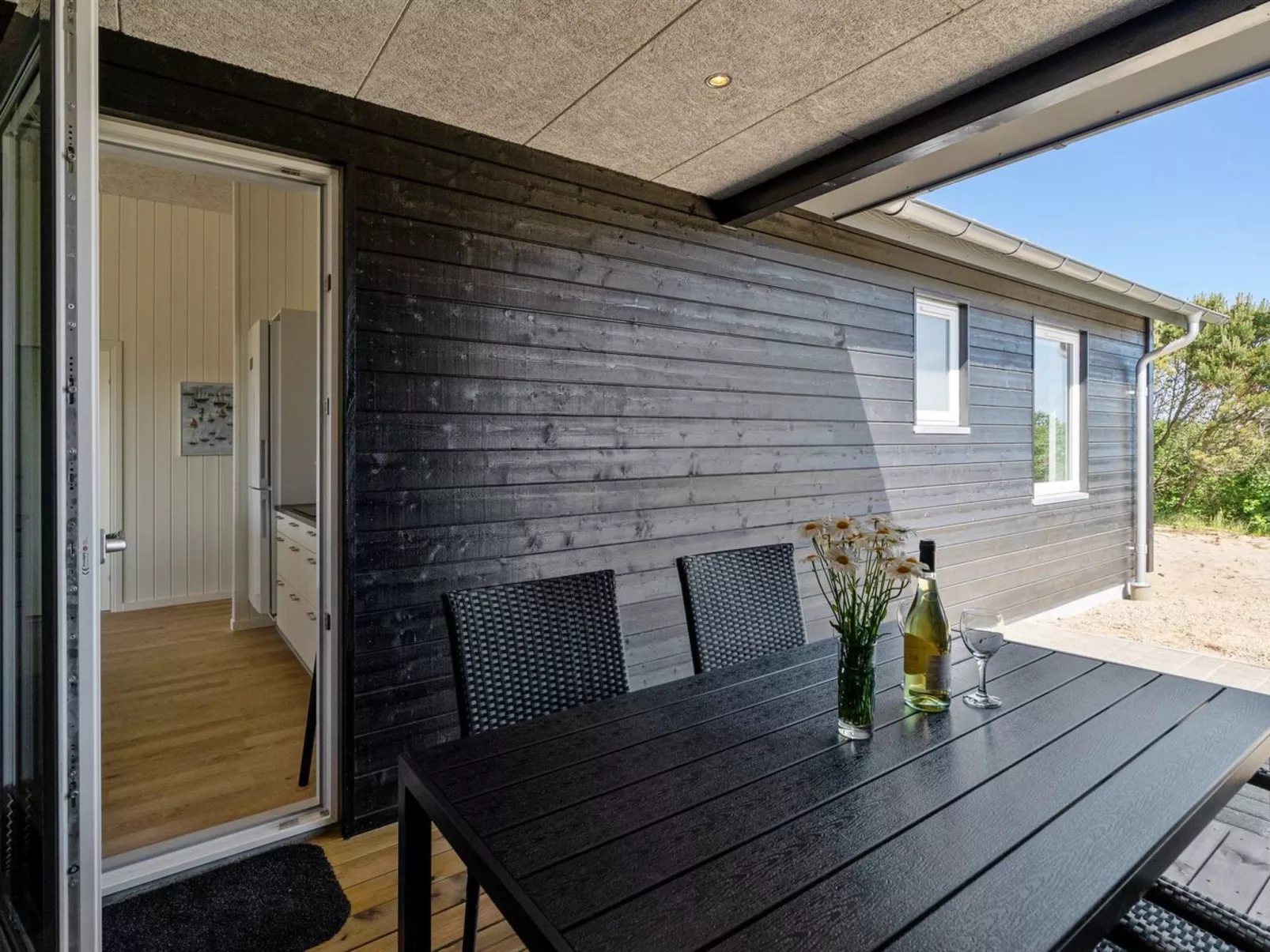 "Alvhild" -  from the sea-Buiten