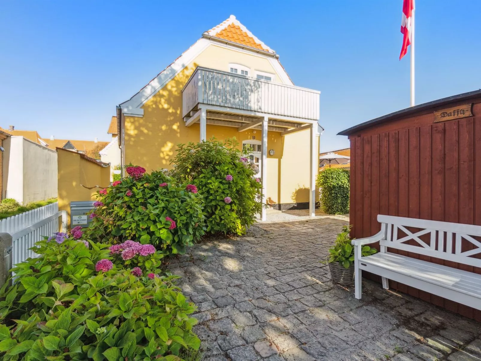 "Ortrud" - 200m from the sea-Buiten