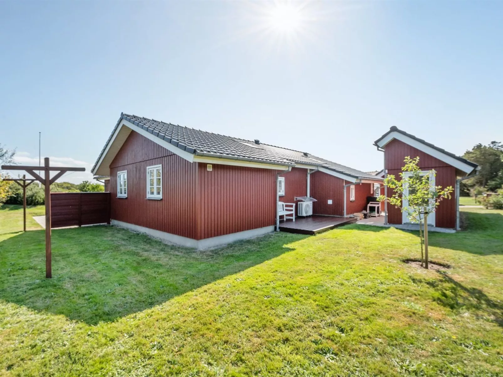 "Wienke" - 300m to the fjord-Buiten