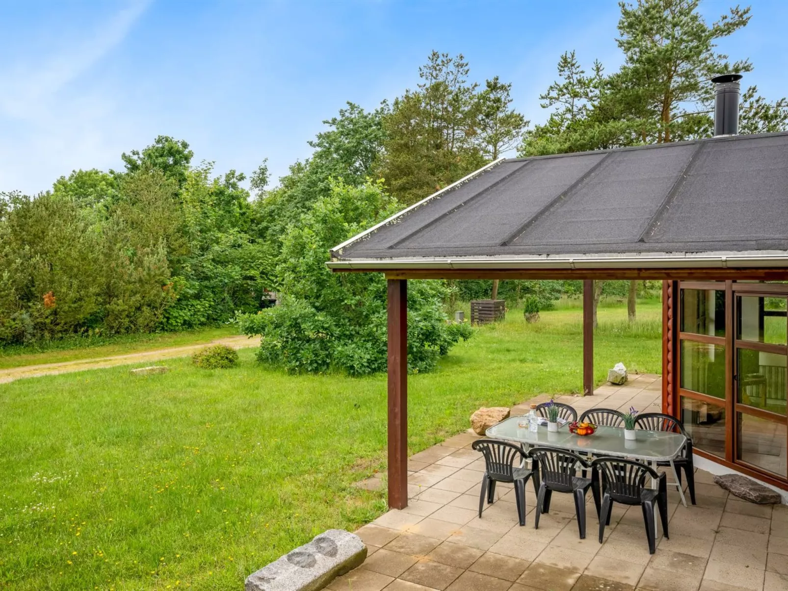 "Silvia" - 300m to the fjord-Buiten