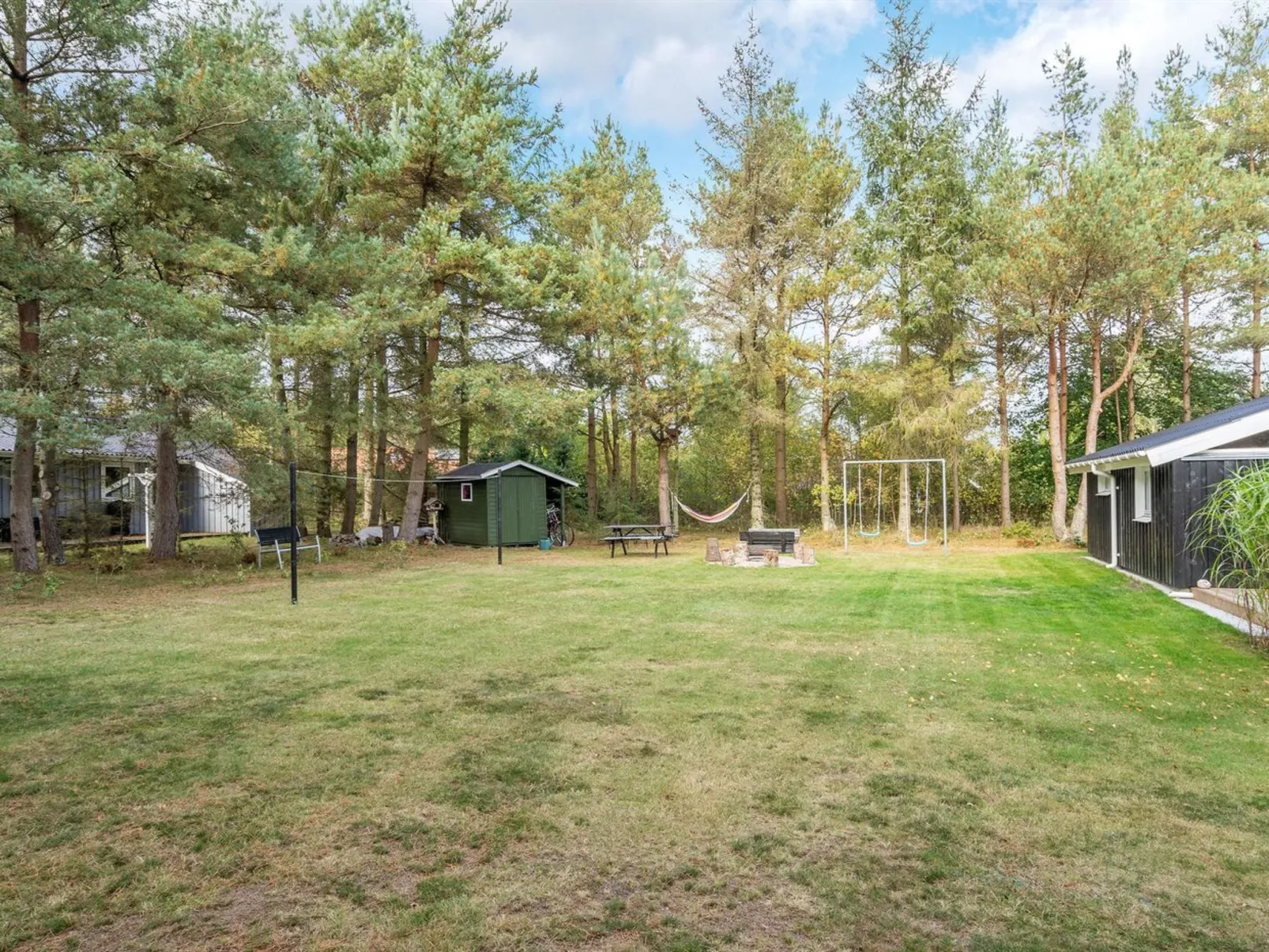 "Delco" - 200m from the sea