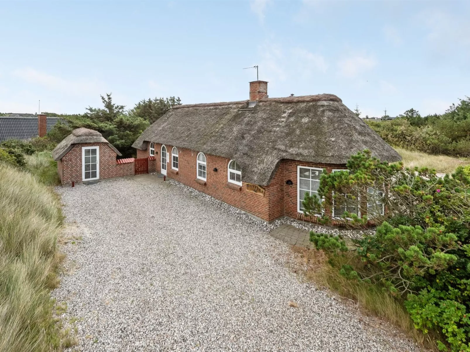 "Sannie" - 450m from the sea-Buiten