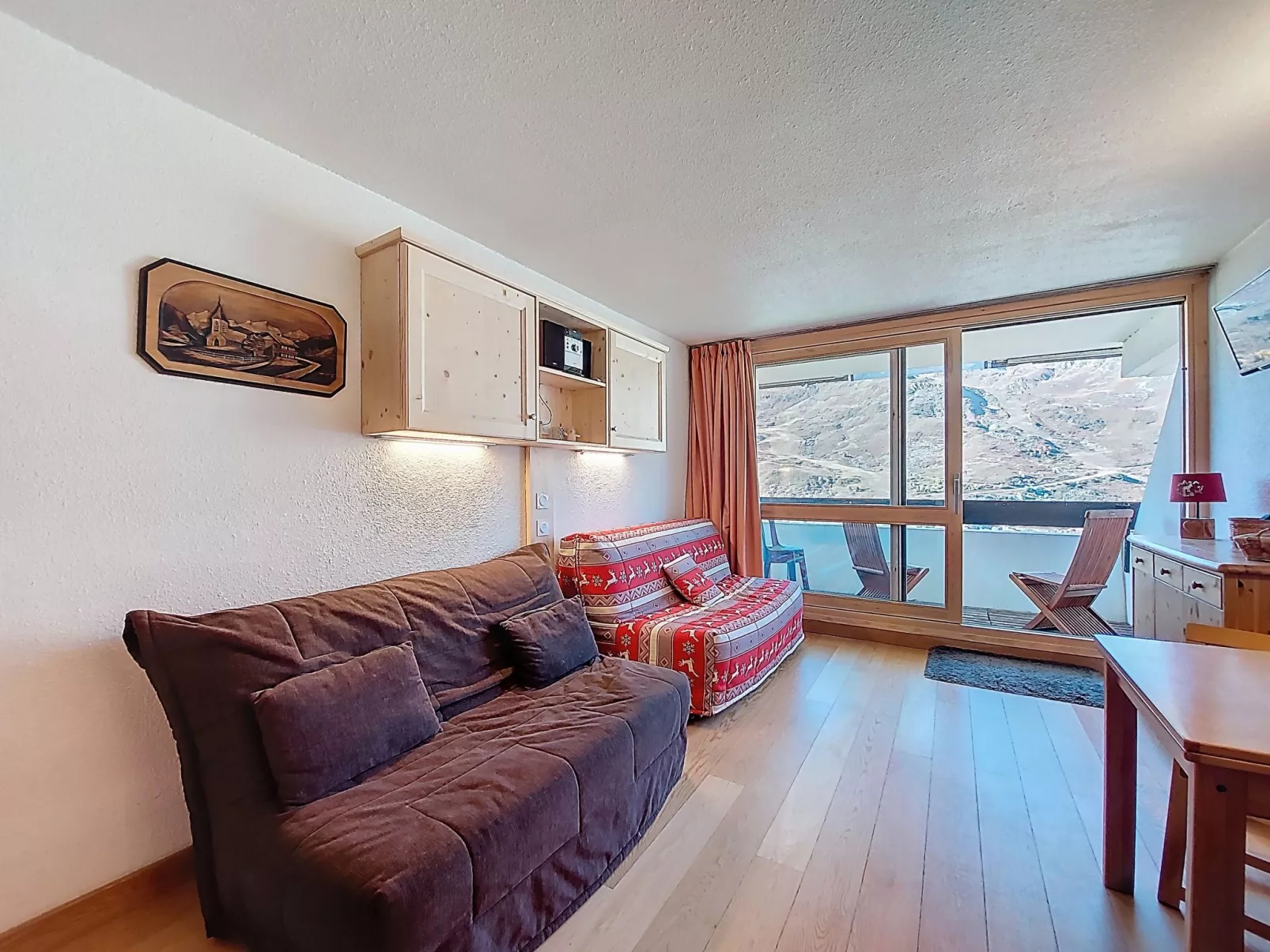 Brelin Evons 401-Binnen