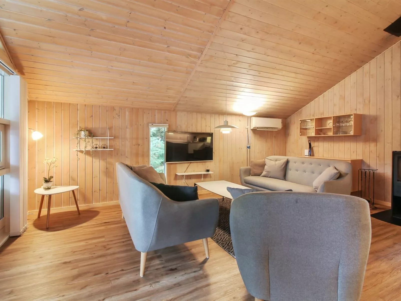 "Elsemaria" - 1.3km from the sea-Binnen