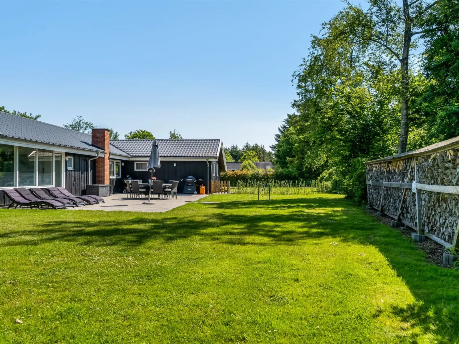 "Nina" - 700m to the fjord-Buiten